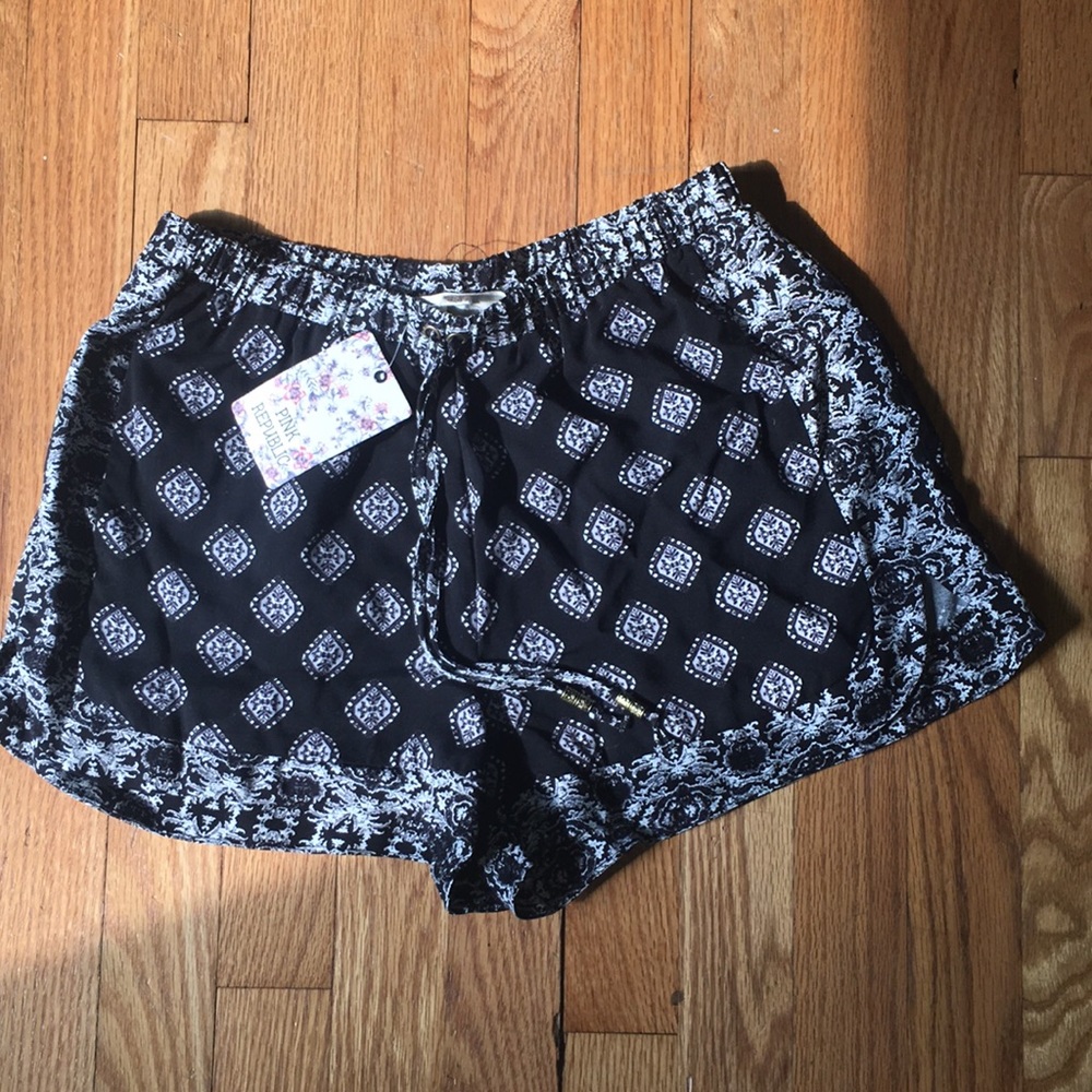Black flowy shorts